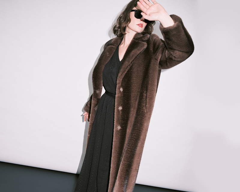 Persona Black Friday 800x640 Marina Rinaldi